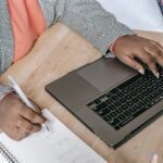 Inscrições abertas para curso técnico gratuito de Análises Clínicas
