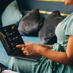 Especialização gratuita a distância em Engenharia Devops oferece 150 vagas