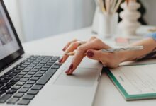 Etecs abrem vagas em cursos técnicos com aulas 100% online