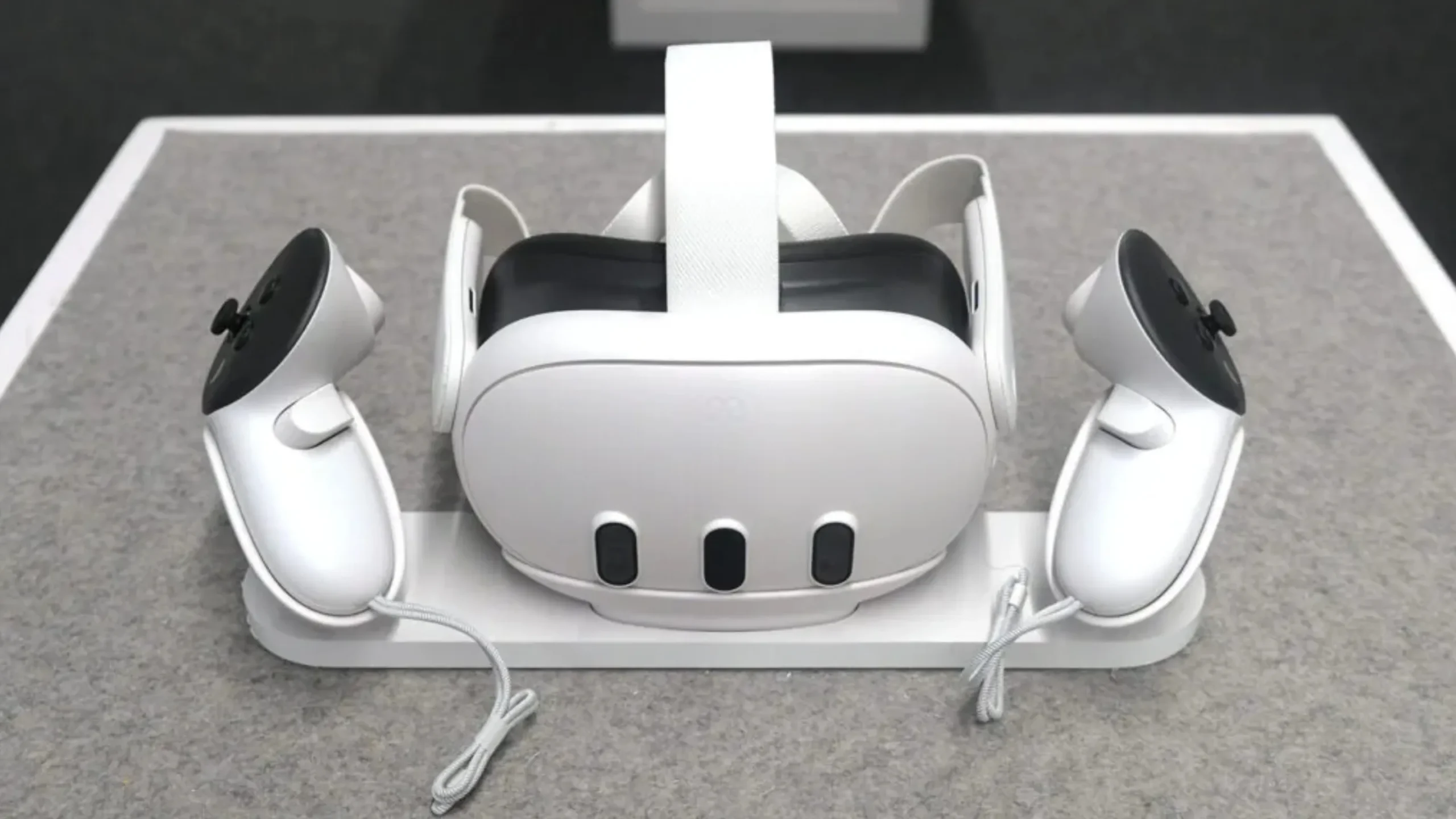 Alan Dye (ex-Apple) assume design da Meta: Implicações para XR