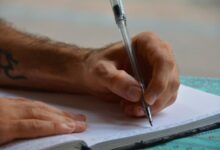 Concurso com salários de até R$ 5.660 encerra inscrições amanhã