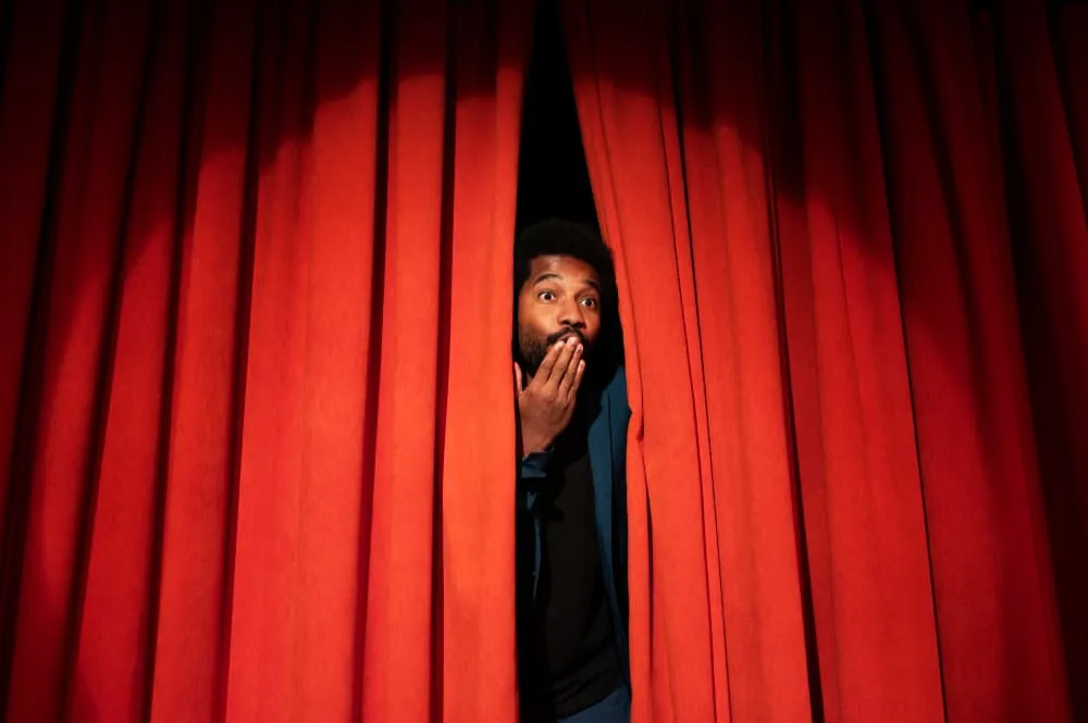 IFNMG abre 100 vagas em especialização gratuita, 100% online, em Teatro e tem seleção por ordem de inscrição